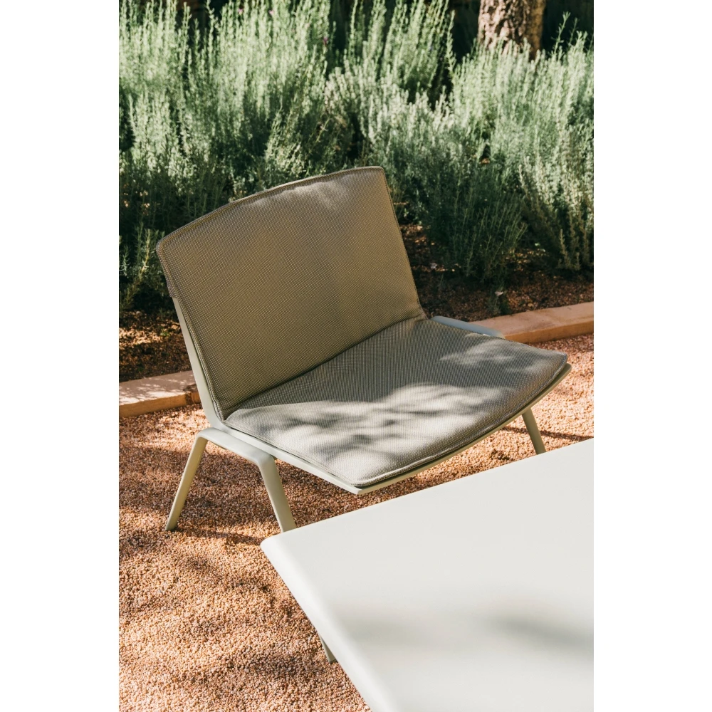 Fast Zebra Loungesessel – Bild 3